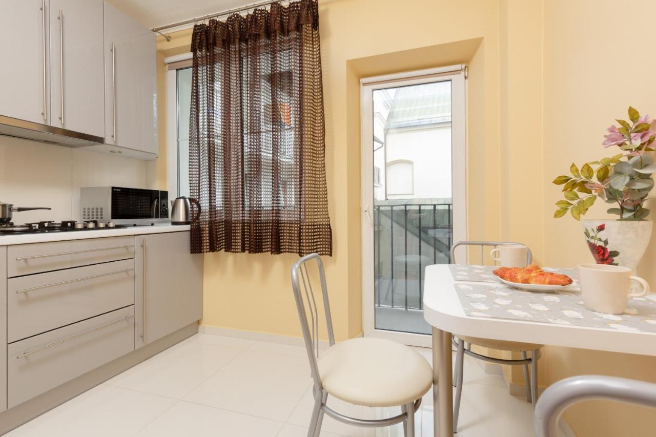 Miodowa Apartment Krasinski Garden Warsaw By Noclegi Renters Екстер'єр фото